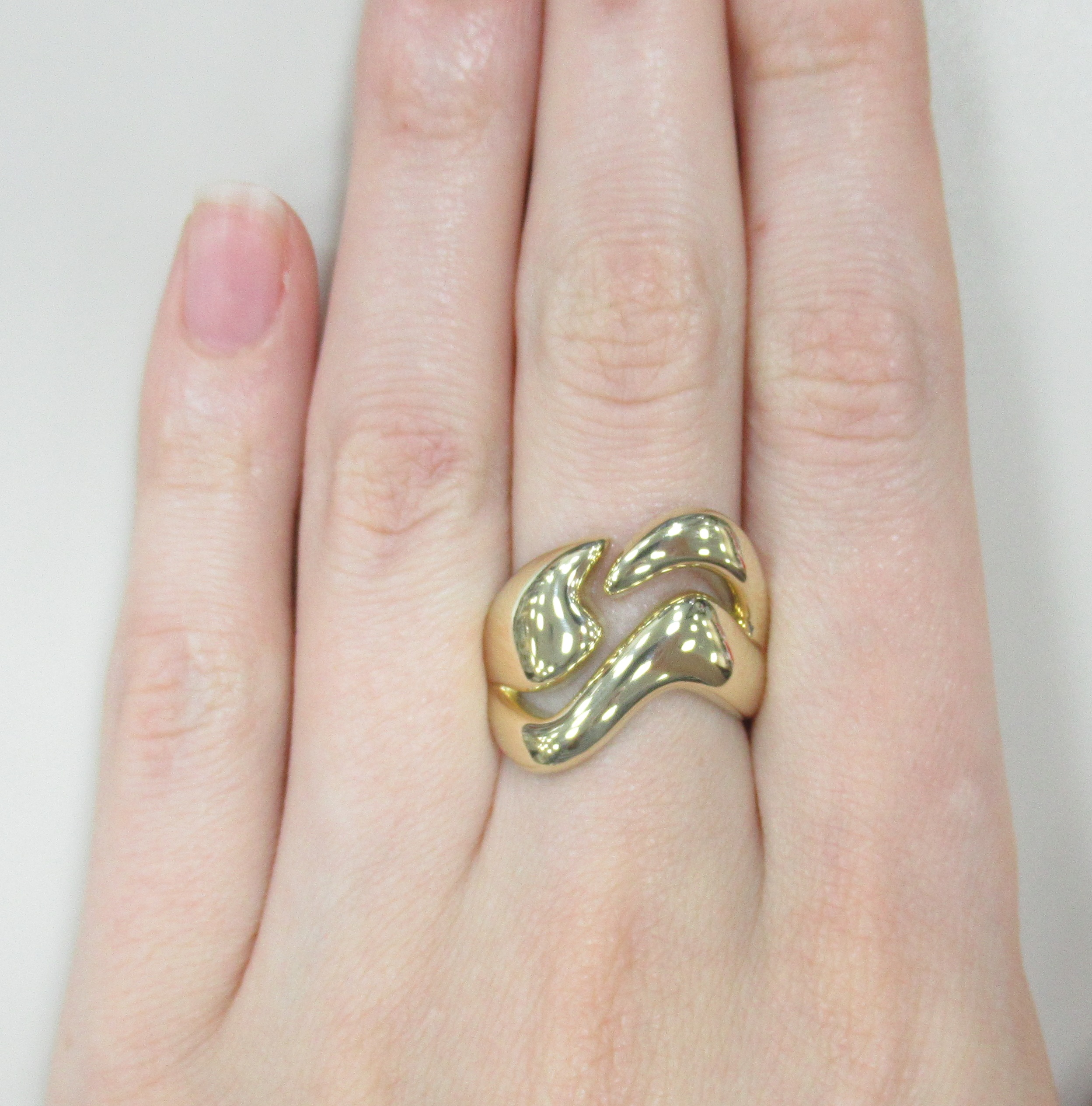 Кольцо из желтого золота